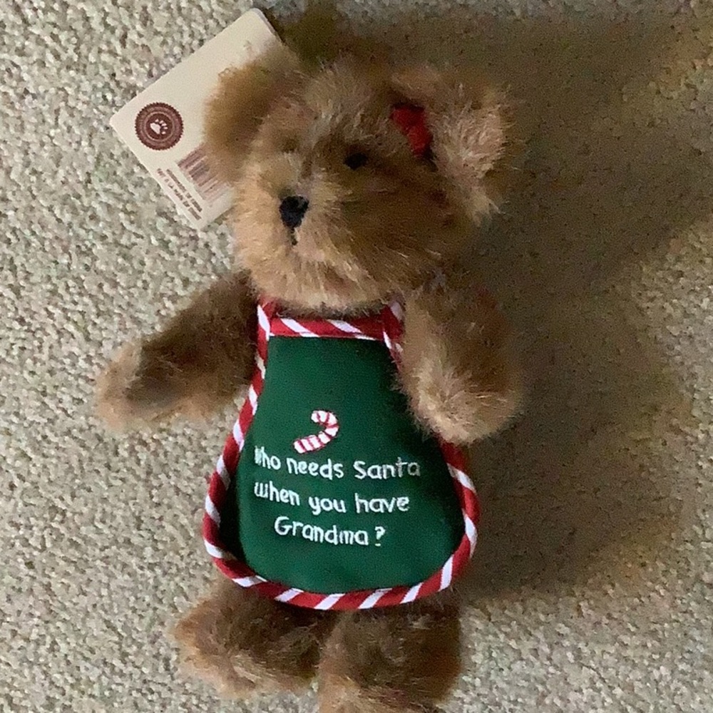 Boyds Bear Who Needs Santa When You Have Grandma